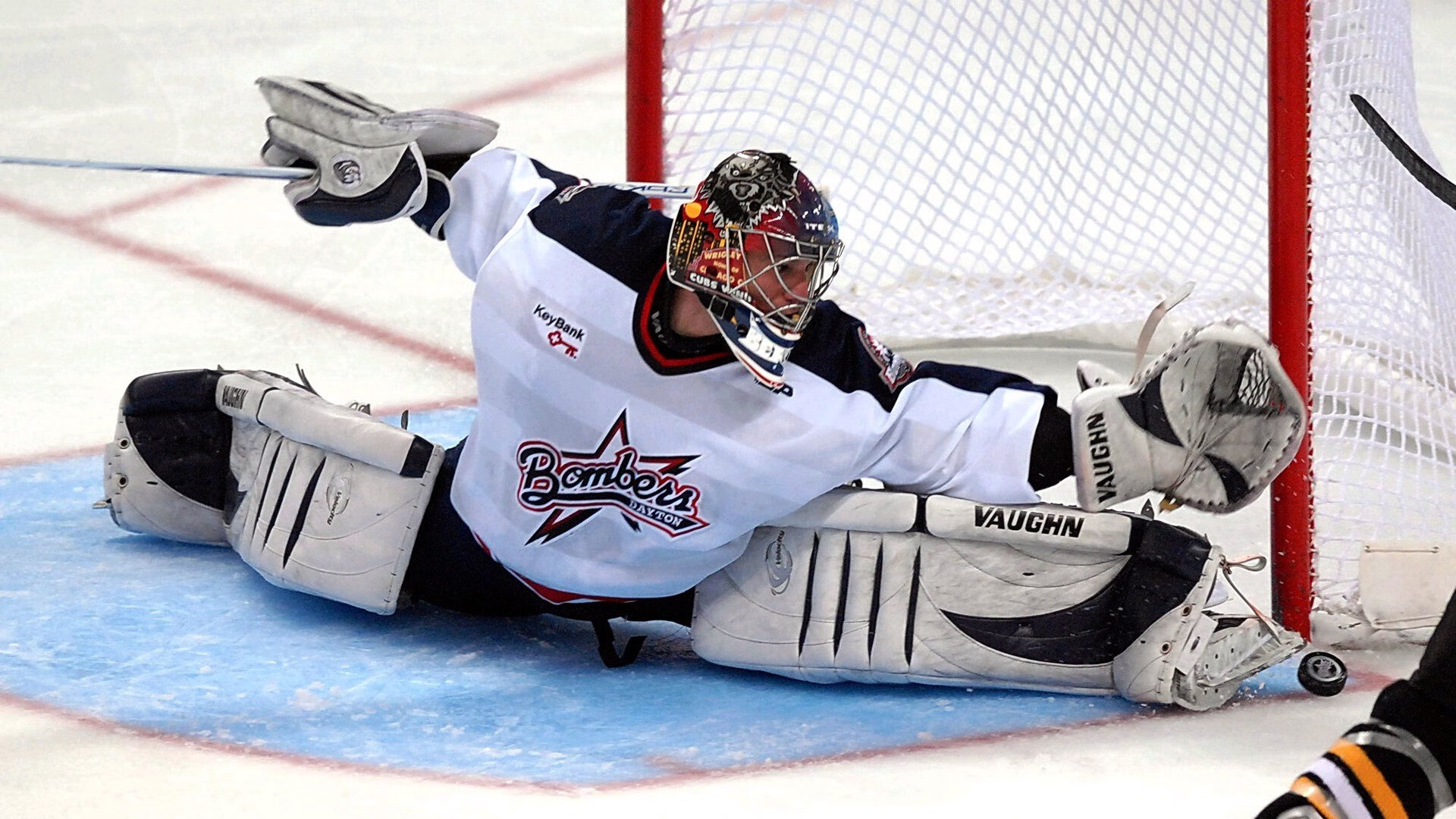 九游网-“马科斯·莫奇的强硬防守，成为阿根廷美洲狮队不可或缺的一员”