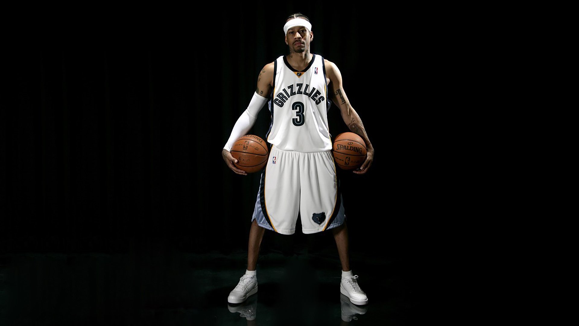 JIUYOU GAMING-世界杯燃情夜：传奇瞬间永不褪色！，最燃的世界杯主题曲